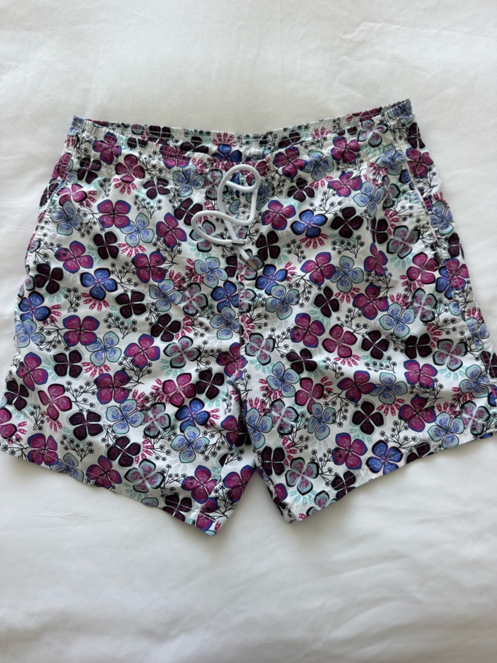 Bugatchi White Athletic Shorts with Pink & Blue Floral Pattern